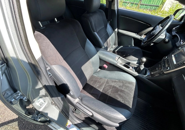Toyota Avensis cena 36500 przebieg: 194000, rok produkcji 2013 z Będzin małe 781